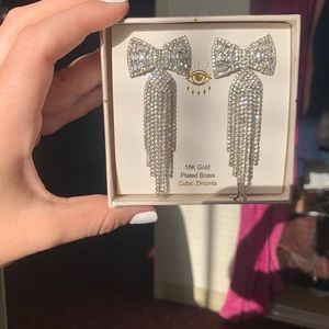 Statement bow earrings
